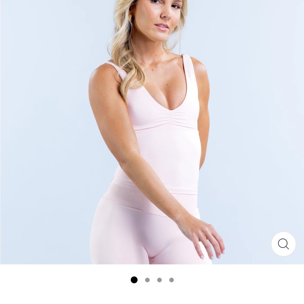 Dfyne Hannah Pearson Minimal Longline top